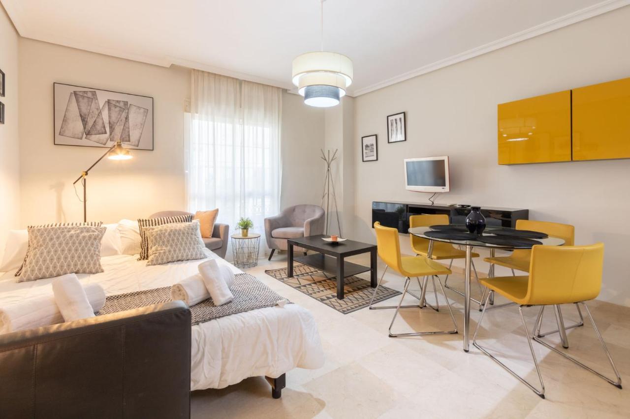San Jacinto Triana Deluxe By Valcambre Διαμέρισμα Σεβίλλη Εξωτερικό φωτογραφία